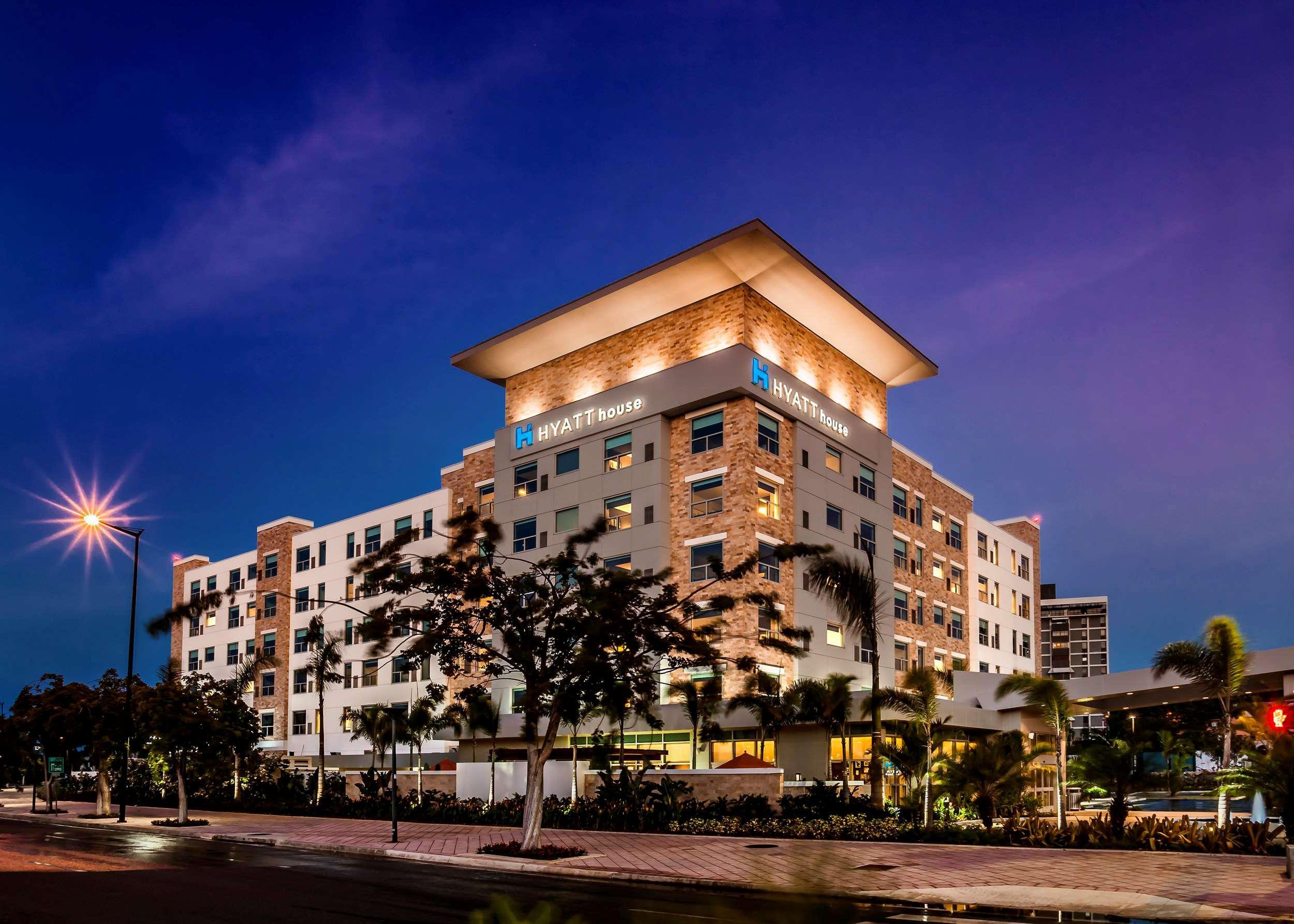 Hyatt House San Juan Hotel Exterior photo