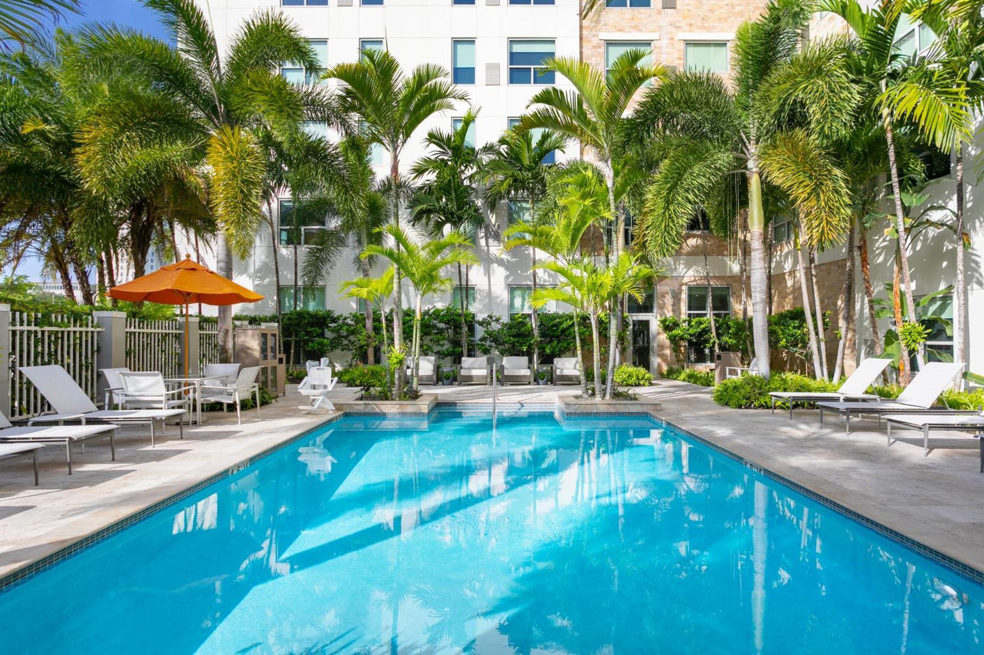 Hyatt House San Juan Hotel Exterior photo